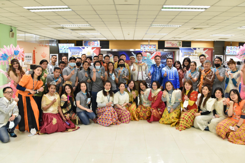 js3333线路检测中心(上海)有限公司推動「安心、創新、用心、同心、盡心」五星職旅，為菲籍員工打造全方位照護，首度贏得「人權實踐與發展領袖獎」殊榮