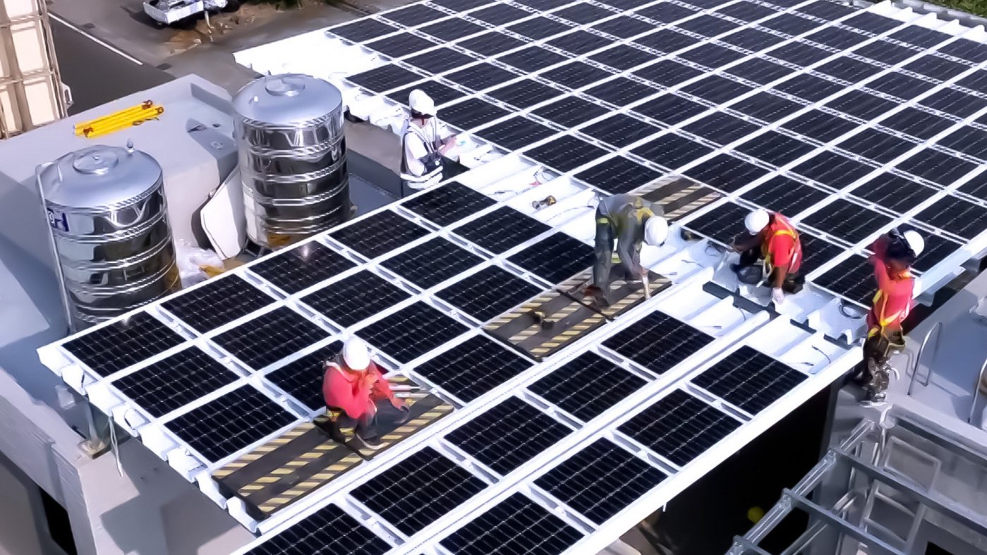 js3333线路检测中心打造光電建築一體化整合建材，開發SunSteel光電整合型浪板，實現快速安裝、避免二次施工，讓屋頂光電躍升未來建物新標配。